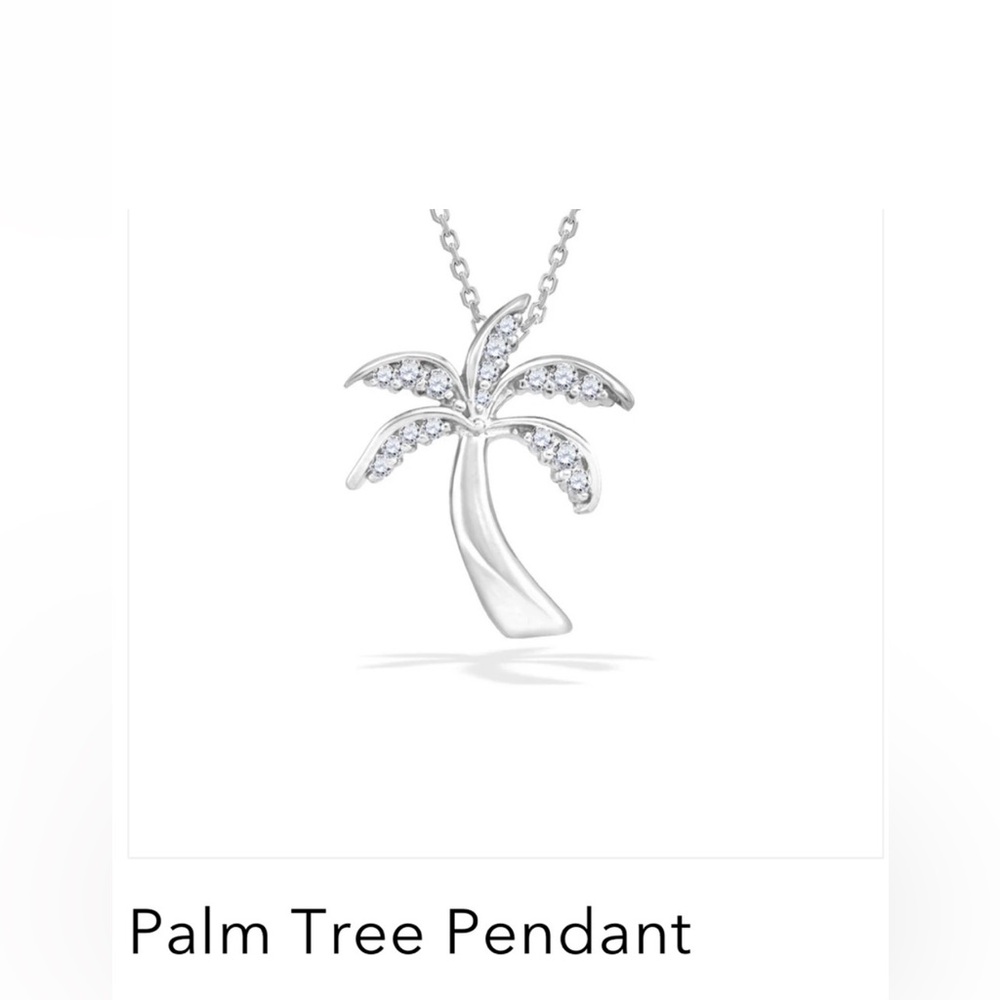 Na Hoku palm tree pendant from Hawaii